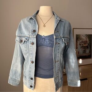 VINTAGE Classic Denim Jacket -Size Small